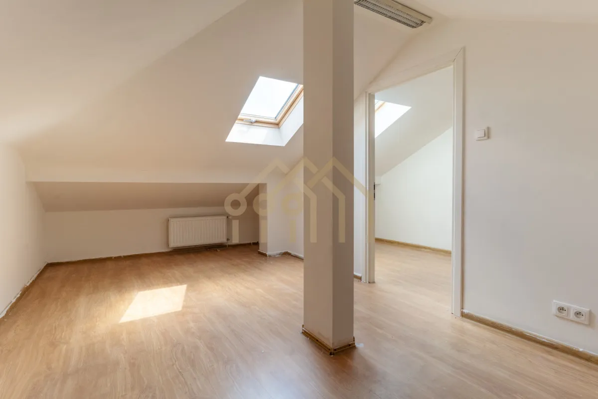 Elegancki apartament z ogrodem na Mokotowie 