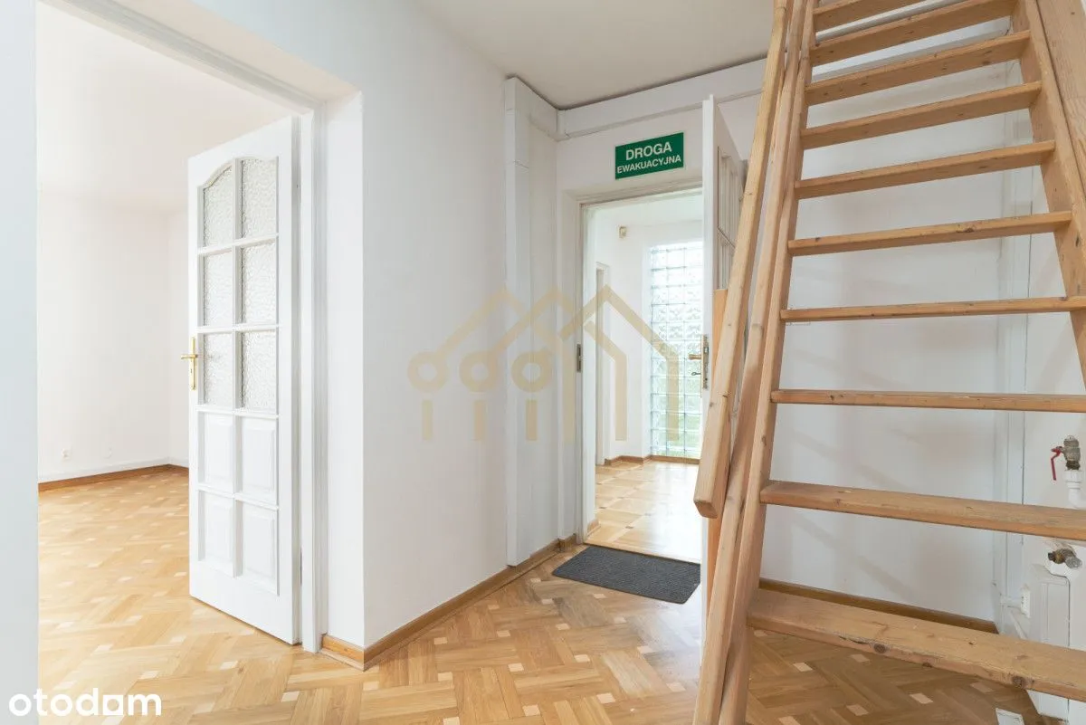 Elegancki apartament z ogrodem na Mokotowie