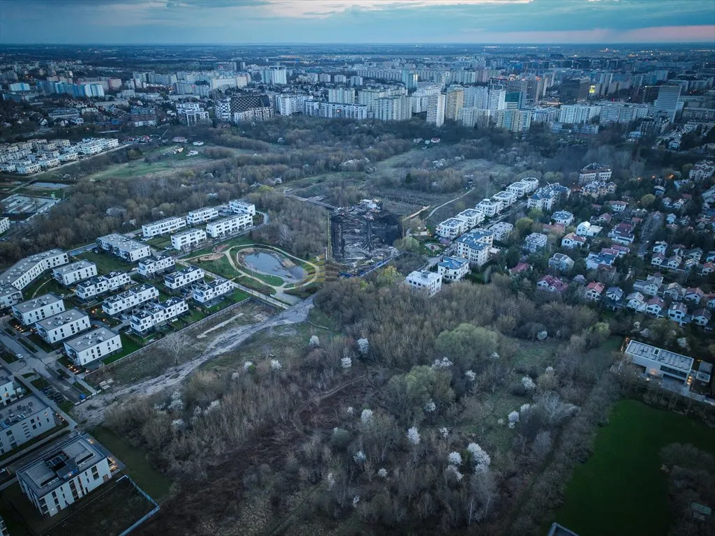 Sprzedam mieszkanie trzypokojowe: Warszawa Mokotów , ulica Leszczyny, 114 m2, 2250000 PLN, 3 pokoje - Domiporta.pl