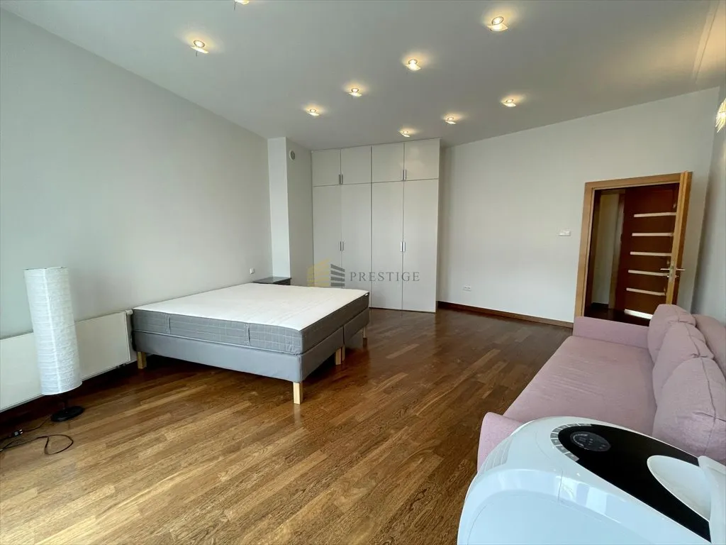 Luksusowy apartament w prestiżowej kamienicy.