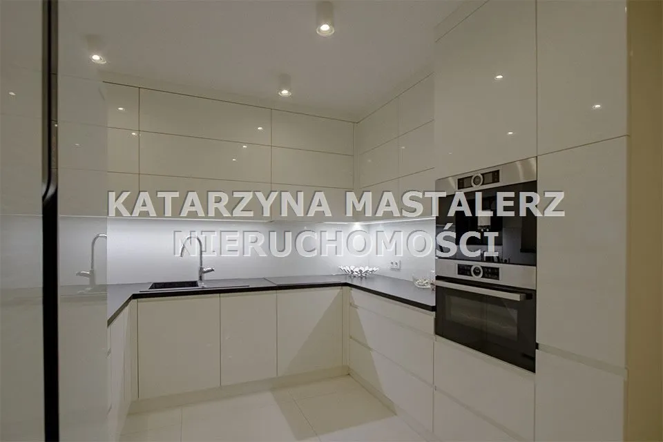 Sprzedam mieszkanie czteropokojowe : Warszawa Praga-Południe Gocław , 108 m2, 1729000 PLN, 4 pokoje - Domiporta.pl