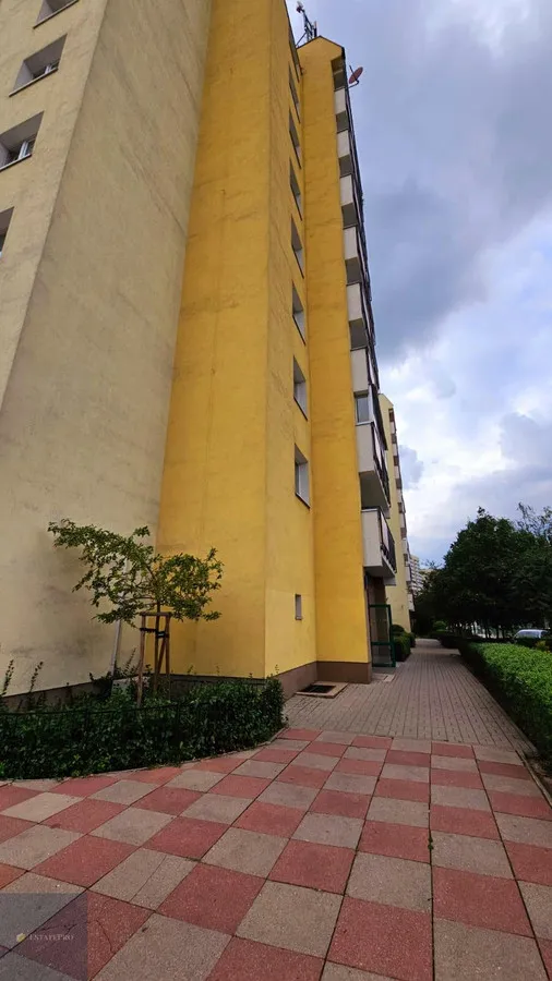 Warszawa, ul. Grenadierów Mieszkanie - 3 pokoje - 62 m2 - 1 piętro