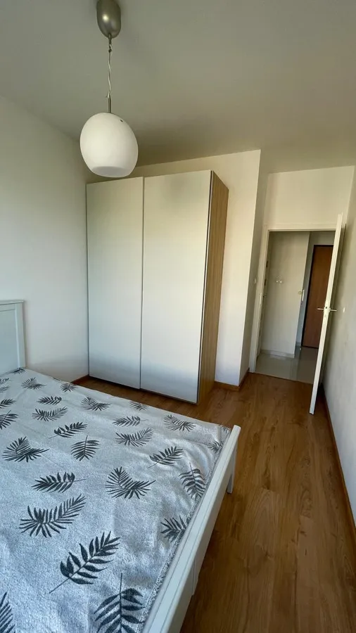 WYNAJMĘ APARTAMENT W MIASTECZKU WILANÓW 