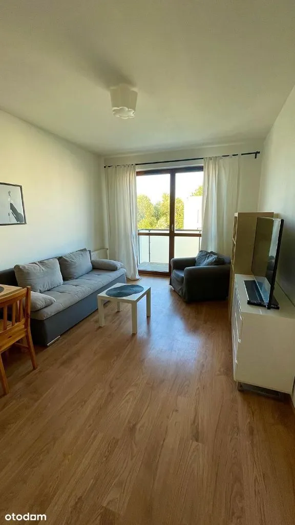 WYNAJMĘ APARTAMENT W MIASTECZKU WILANÓW 