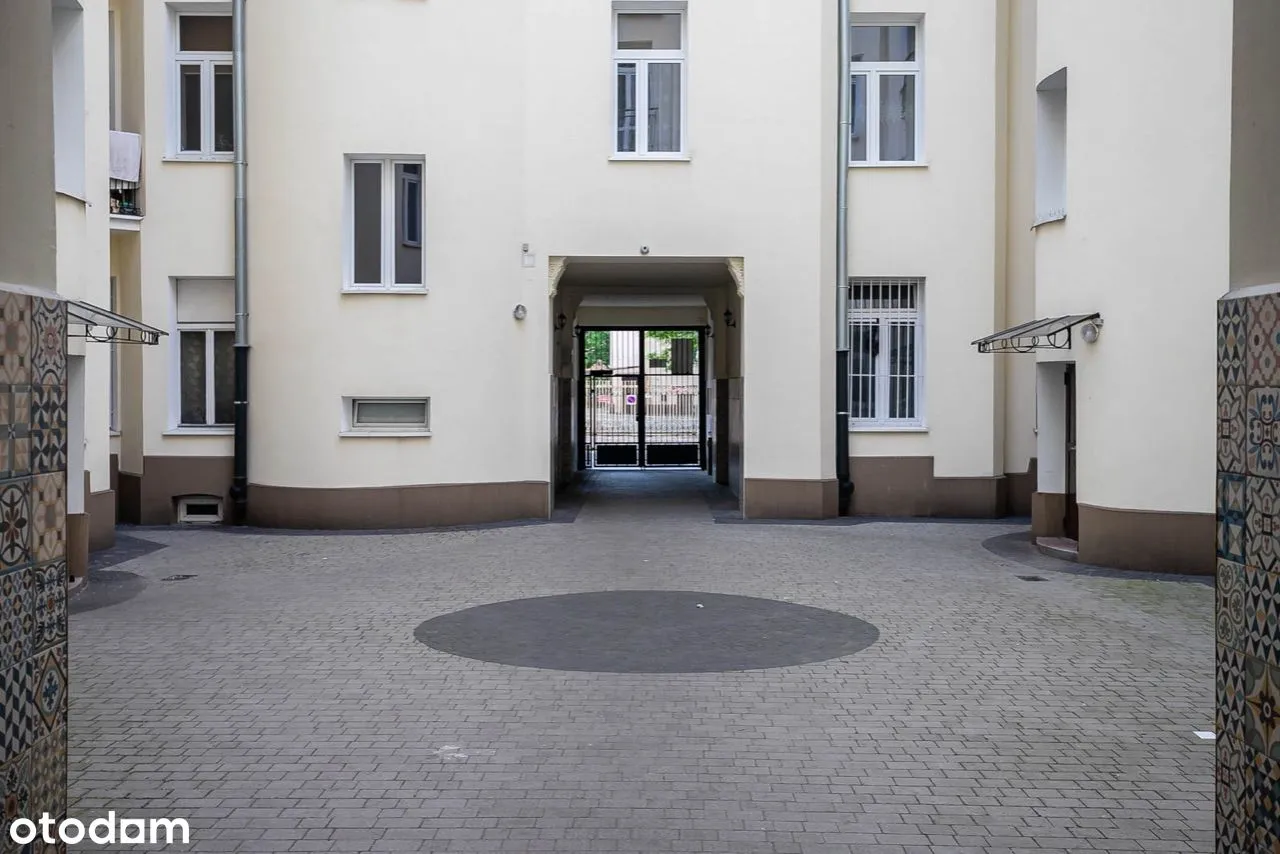 Piękny apartament w kamienicy w CENTRUM przy ONZ