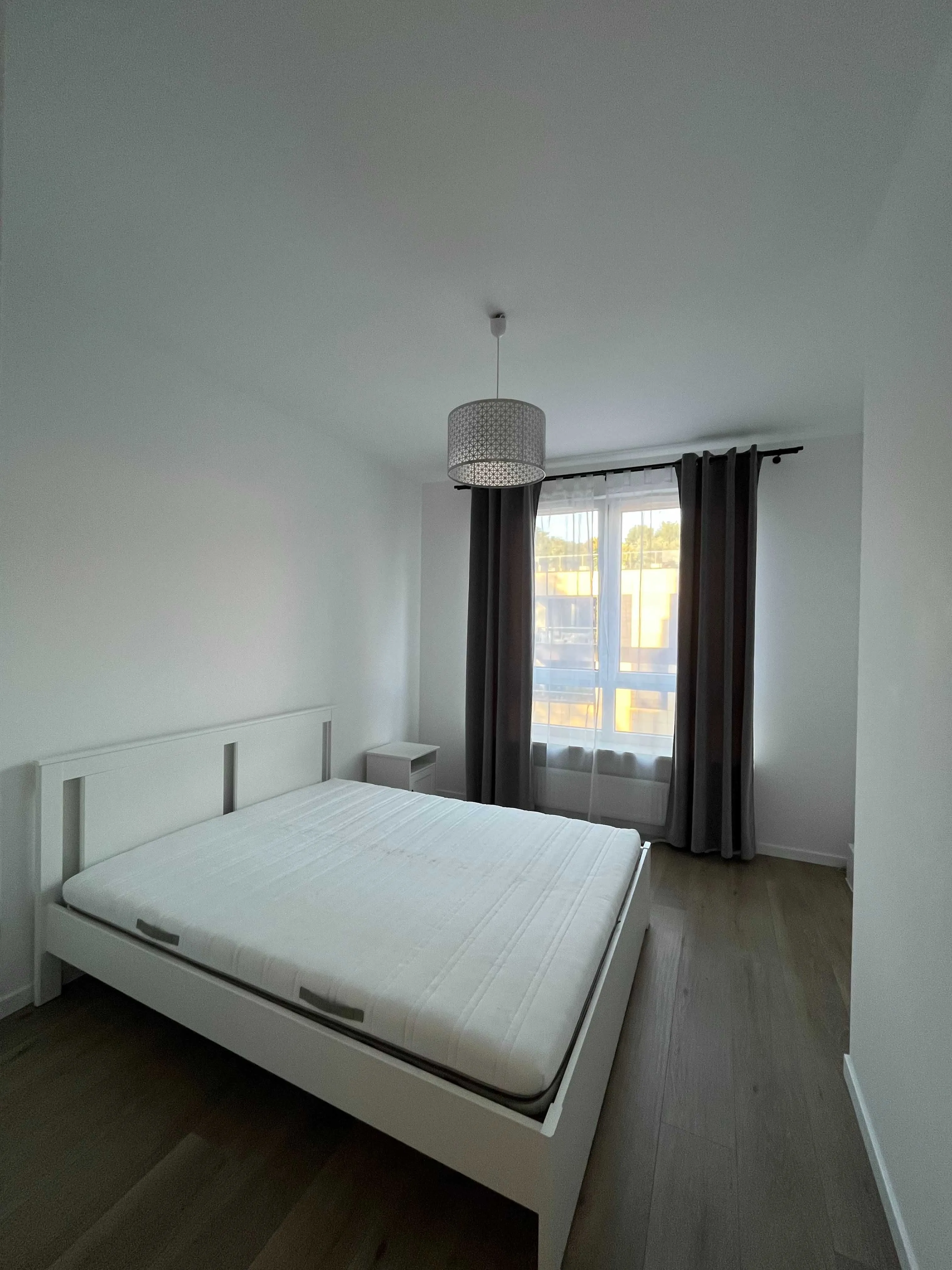 Urokliwy apartament przy metrze Słodowiec