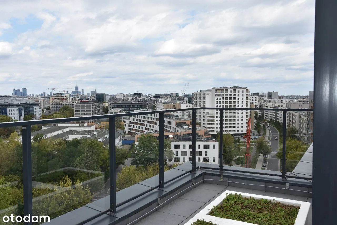 Ładne mieszkanie, duży balkon, dobra lokalizacja