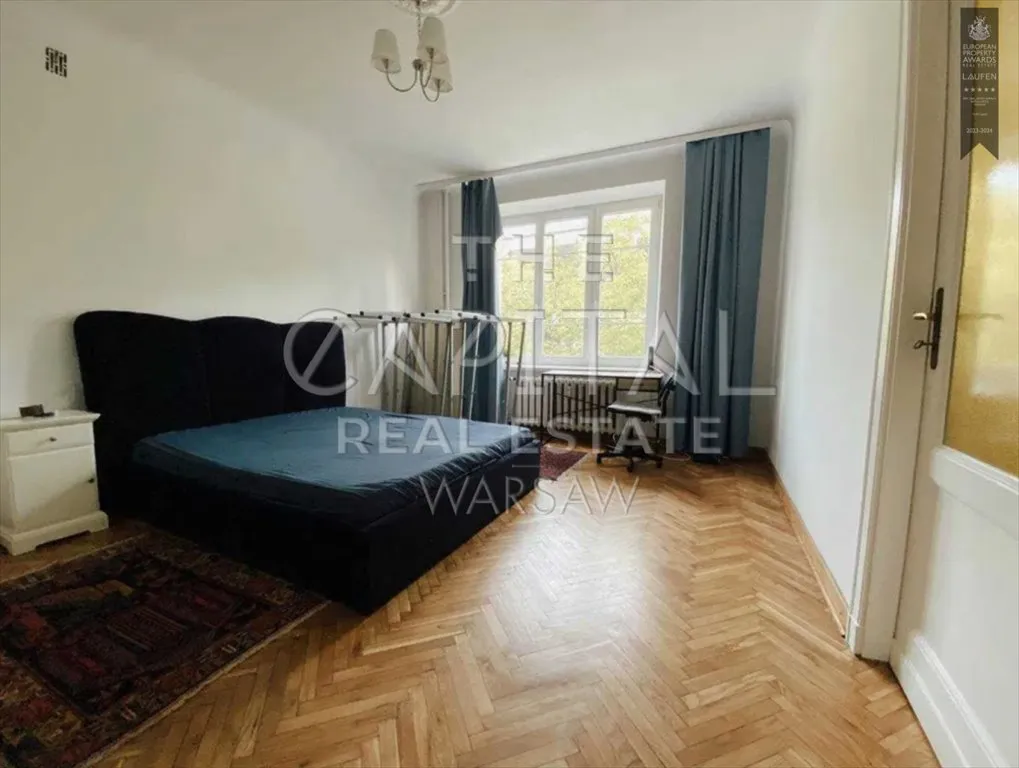 Apartament 4 pokoje w kamienicy na Powiślu 