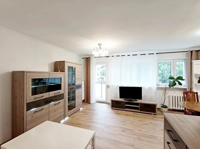 Wrzeciono 10, Bielany, 3 pokoje, 57m2 