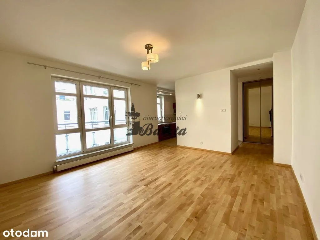 Apartament-Saska Kępa