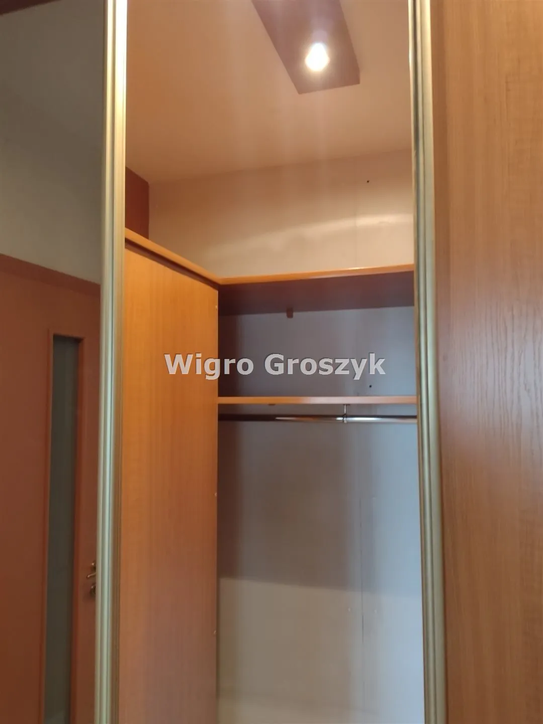 Kacza, trzy pokoje, loggia, garaż 2 łazienki 