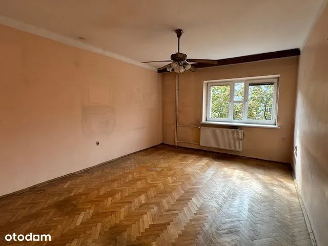 CENTRUM Arsenał - do remontu 50 m2 mieszkanie