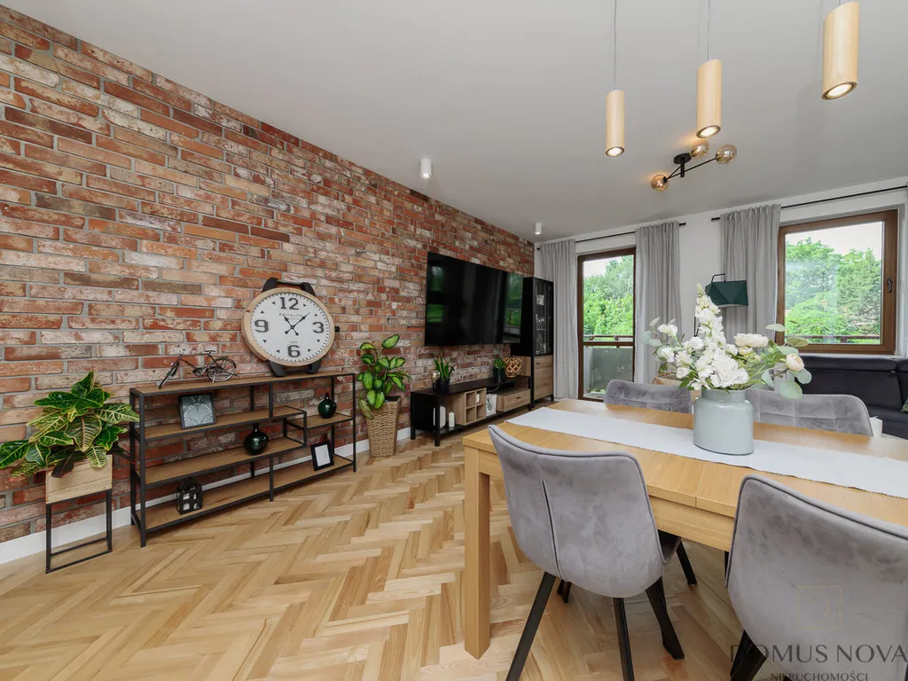 Apartament na Szczęśliwcach - 4 pokoje, 2 łazienki 