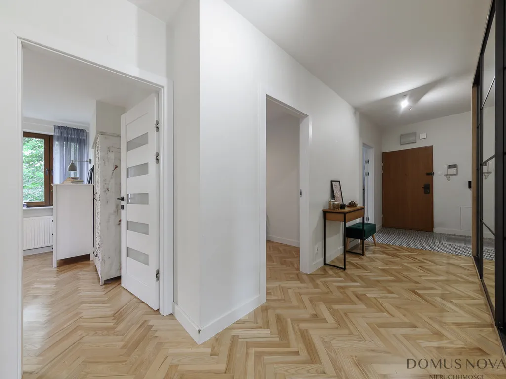 Apartament na Szczęśliwcach - 4 pokoje, 2 łazienki 