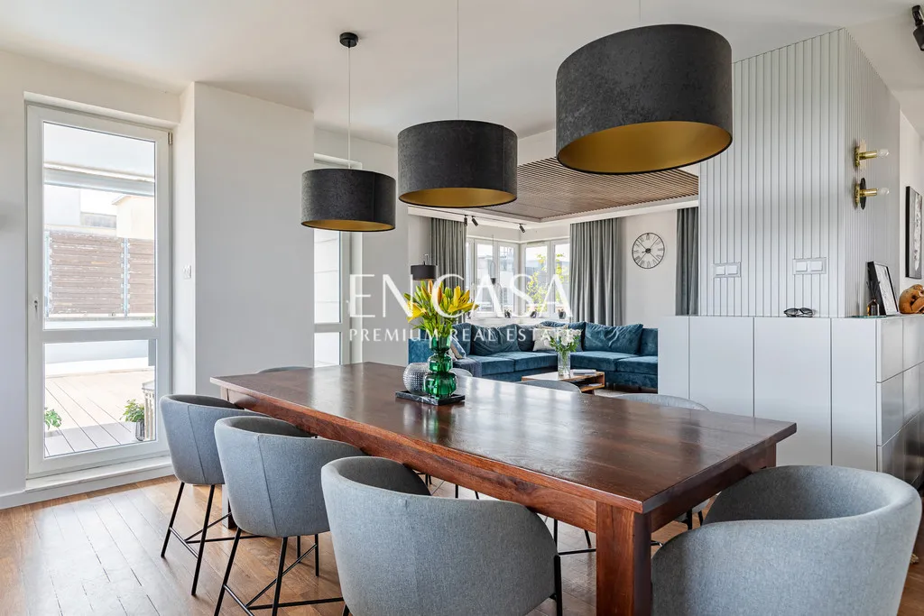 Penthouse o pow. 169 m² na zielonych Kabatach 