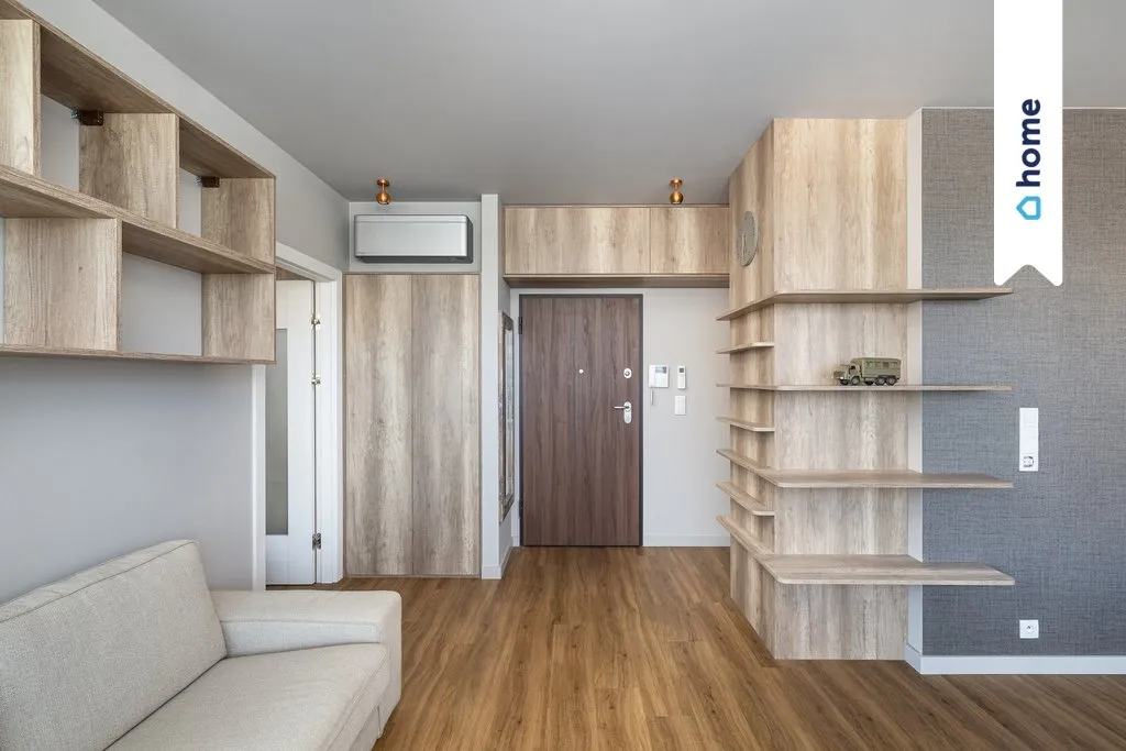 Lux mini penthouse+taras z wyposażeniem, Metro 