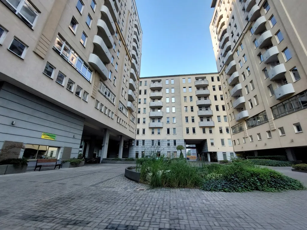 Apartament z widokiem, 61m2, centrum Warszawy 