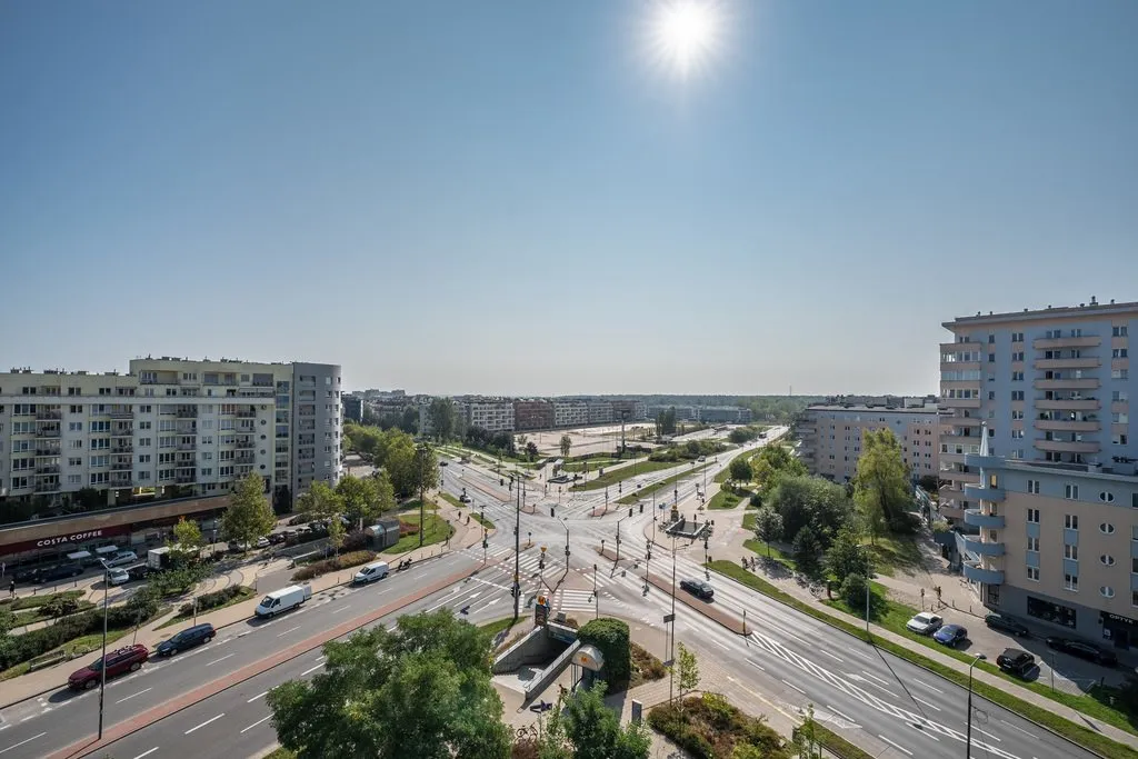 Rozkładowe 4 pokoje mieszkanie przy metrze, Kabaty 