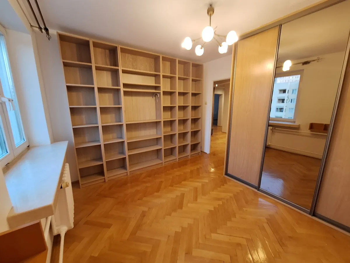 Sprzedam mieszkanie czteropokojowe : Warszawa Bielany , ulica Wrzeciono, 71 m2, 1175000 PLN, 4 pokoje - Domiporta.pl