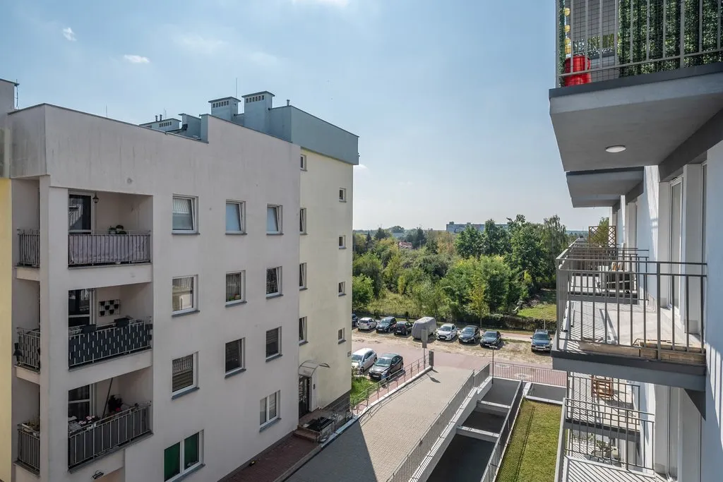 Wykończone 2 pokoje z dużym balkonem na Białołęce 