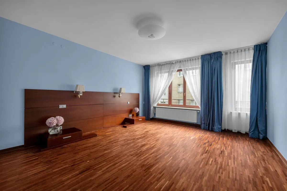 Przestronny apartament w sercu Powiśla - 165 m2 