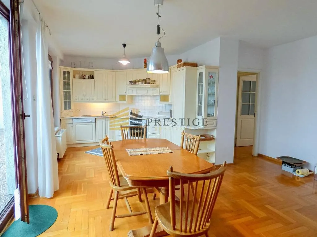 Apartament, Aleja Jana Pawła II