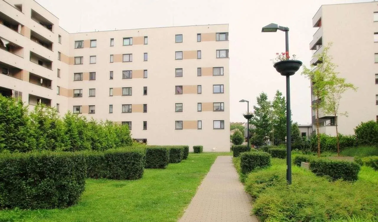 Sprzedam mieszkanie trzypokojowe: Warszawa Ursus Skorosze , ulica Hennela, 62 m2, 1055000 PLN, 3 pokoje - Domiporta.pl