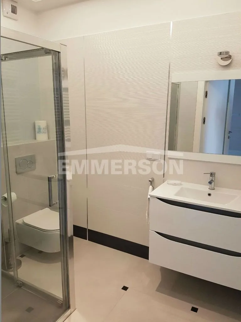 luksusowy apartament z widokiem na jezioro 