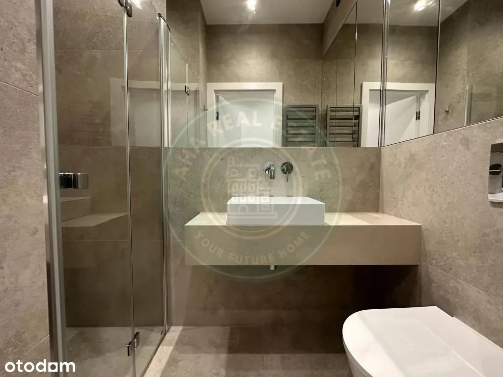 Elegancki Apartament W Centrum 4 Pokoje + Garaż