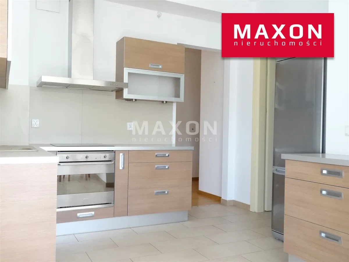 Komfortowy apartament z dużym balkonem 