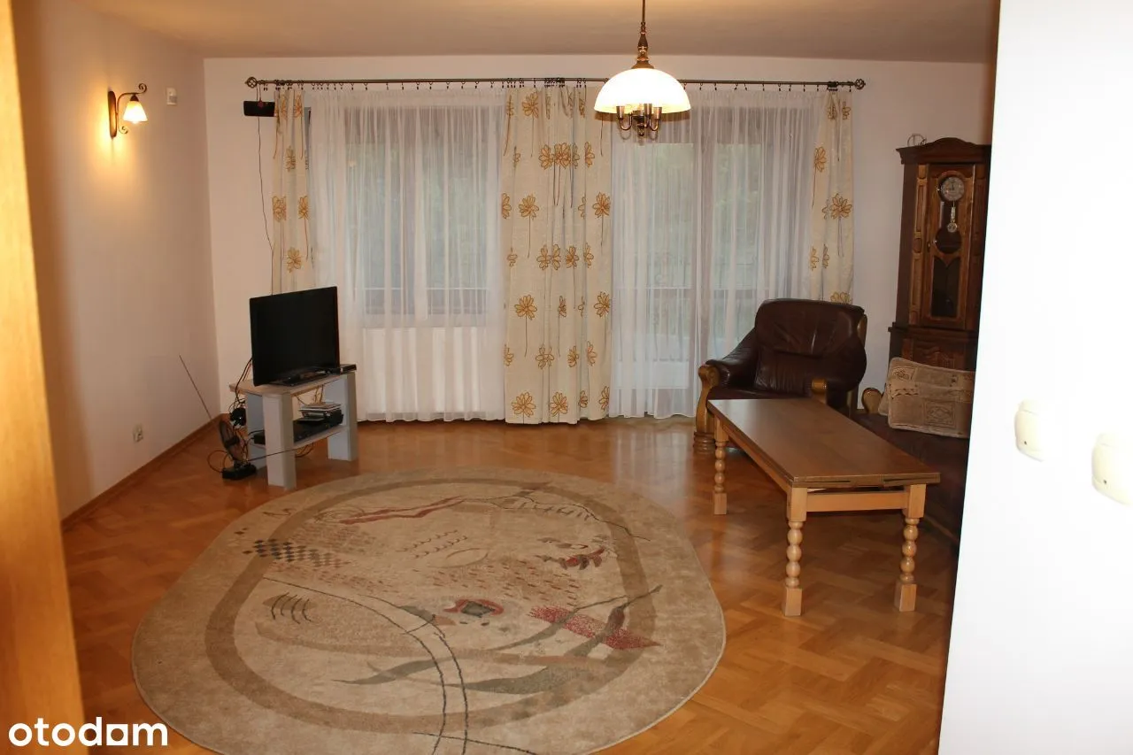 Sprzedam zadbany dom 300 m2 w bdb lokalizacji