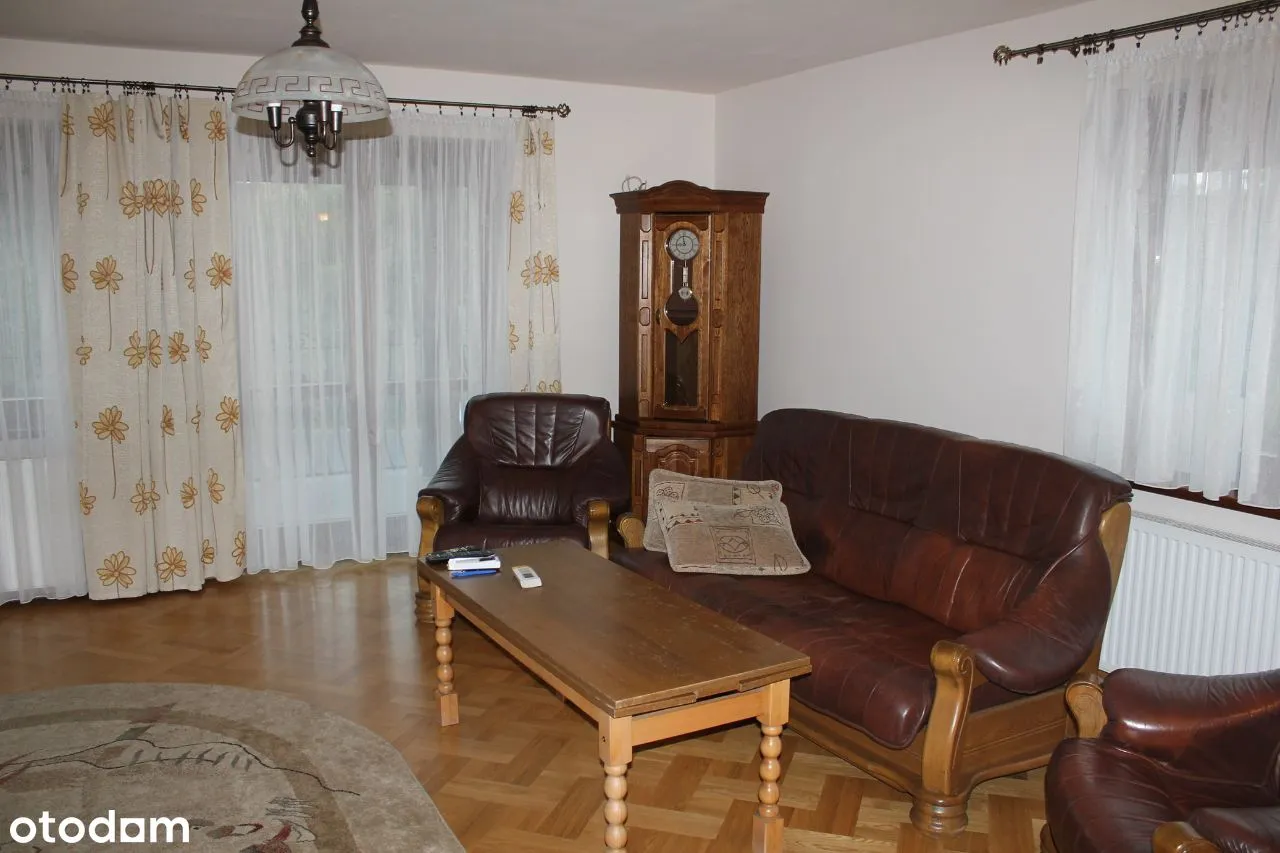 Sprzedam zadbany dom 300 m2 w bdb lokalizacji