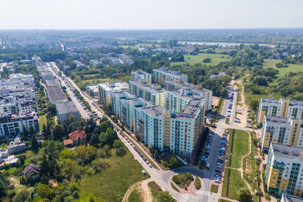 2 pokoje nad Wisłą z dobrą komunikacją do Centrum 