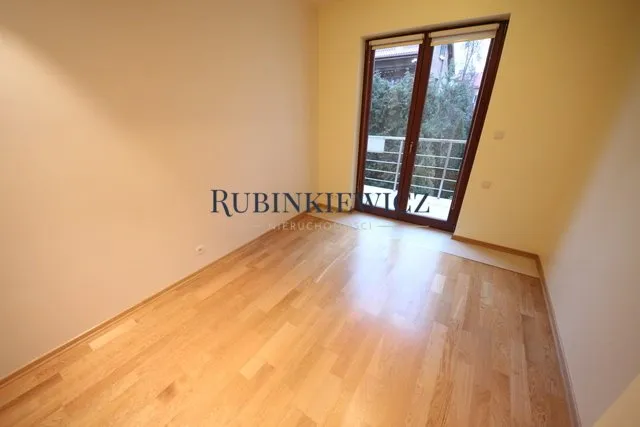 STARY WILANÓW APARTAMENT 200 M2 UL. RUMIANA 