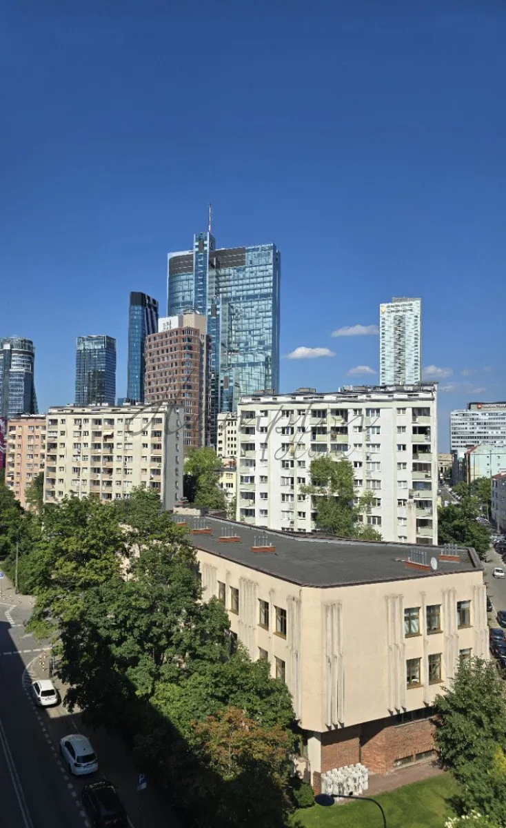 Wynajmę kawalerkę: Warszawa Śródmieście , ulica Twarda, 11 m2, 1900 PLN, 1 pokój - Domiporta.pl