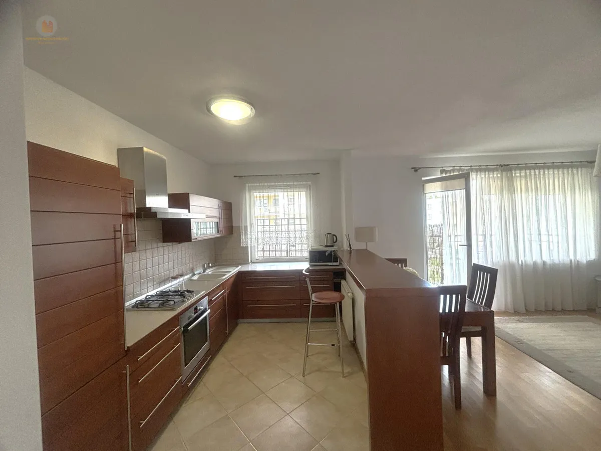 Cichy apartament,3 pokoje+2 balkony, garaż, Bemowo 