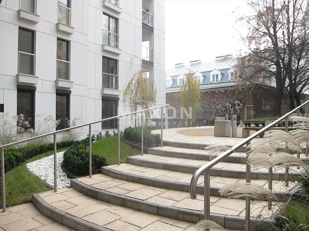 Apartament z widokiem na park 