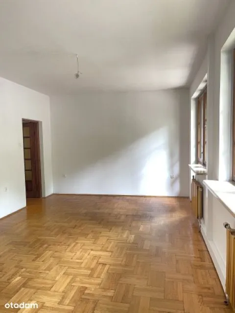 4 pokoje, w spokojnej okolicy, ogród 200 m2