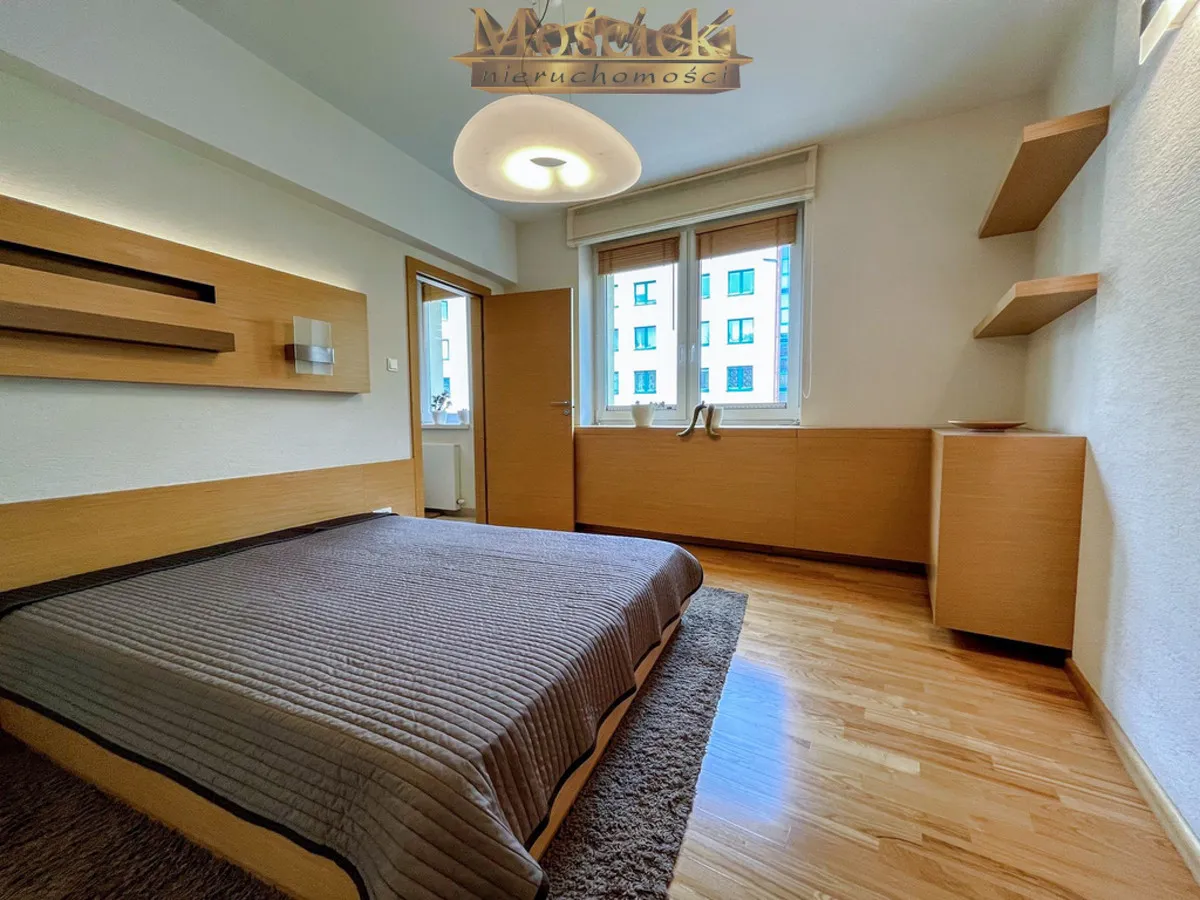 Komfortowy apartament 4-pokojowy na Kabatach 