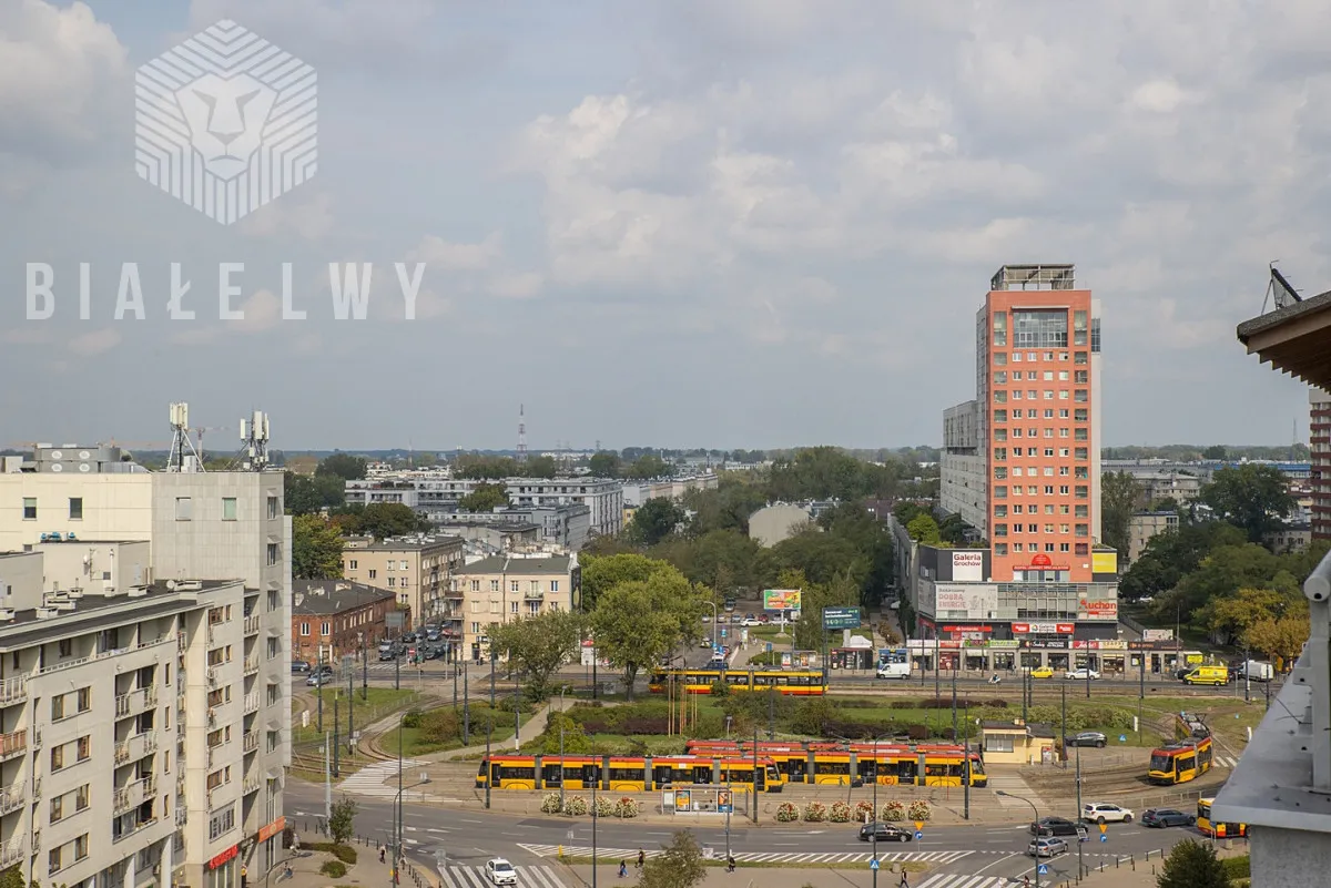 Kawalerka z PANORAMĄ WARSZAWY i klimatyzacją 