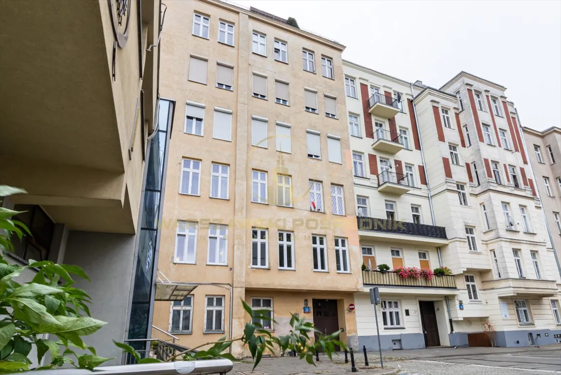 Mieszkanie/Lokal w kamienicy ul. Smolna Warszawa 