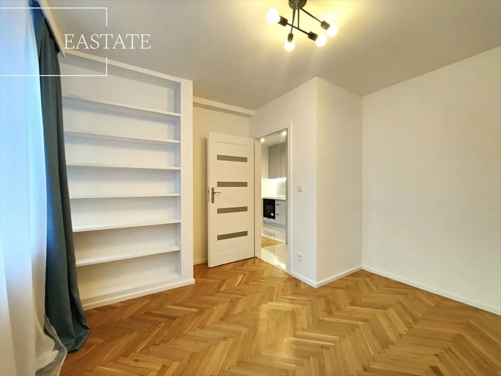 Po remoncie/Balkon/Tramwaj 5min/Metro 10min/Park 