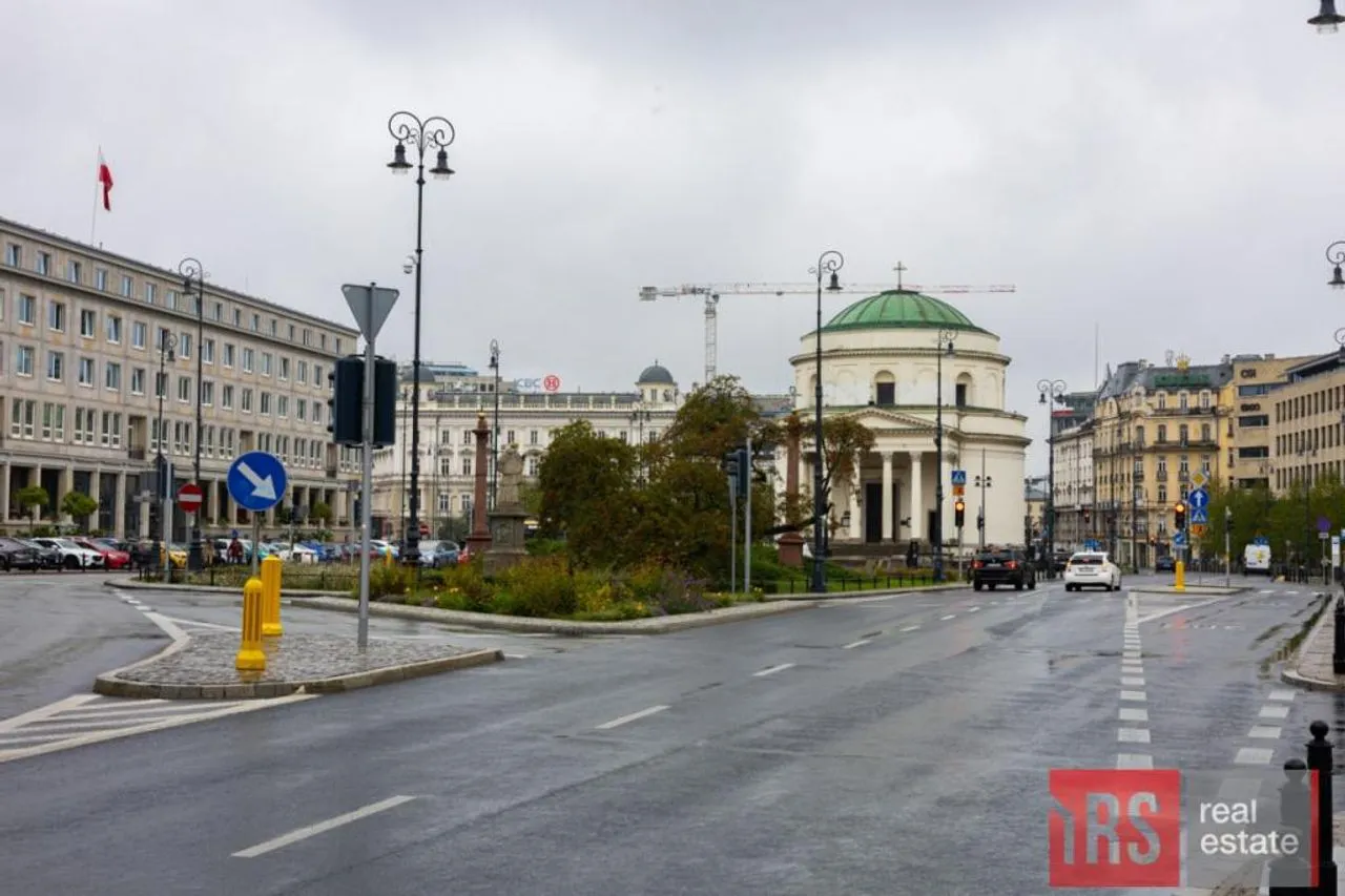 Lokal Usługowy na sprzedaż