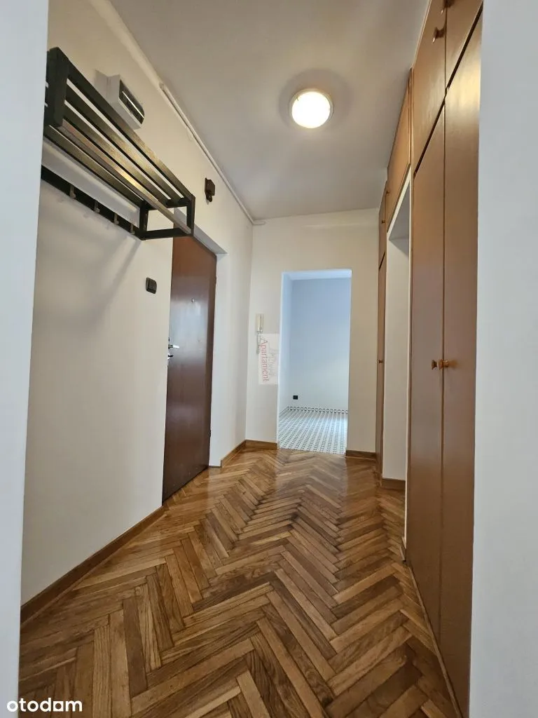 Metro Centrum 150m, balkon, dwustronne, po remonci