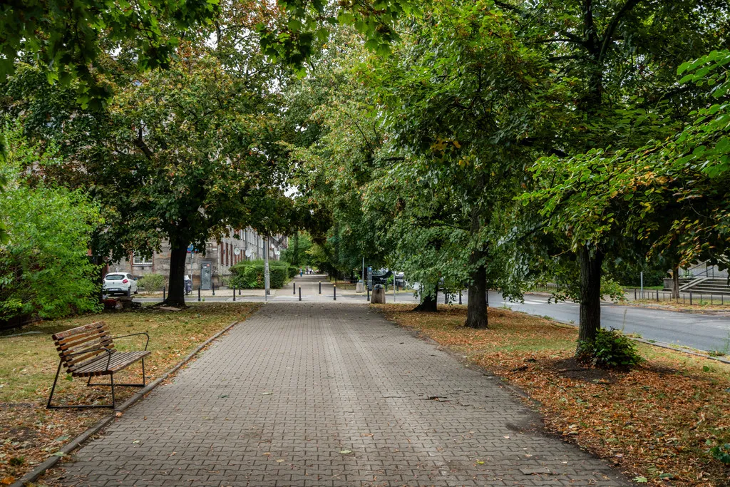 Przytulna kawalerka w okolicy Placu Hallera 