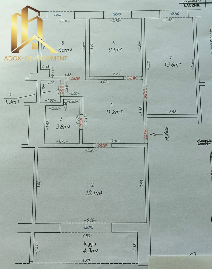 Rozkładowe mieszkanie z oddzielną, widną kuchnią 