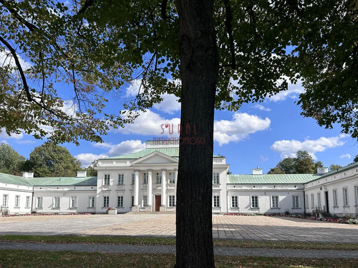 Parkowa/z widokiem na Łazienki/balkon/kamienica 