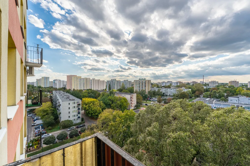 3 pokoje z widną kuchnią przy stacji metra Bródno 