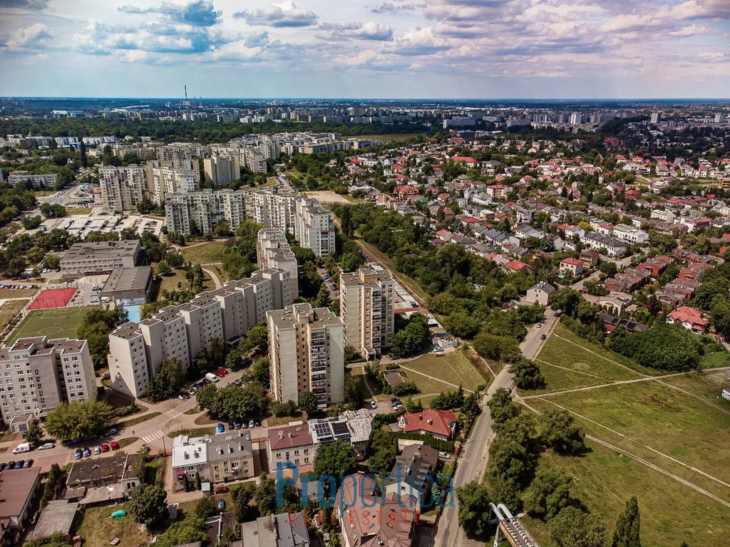 Skrajny segment, Zacisze, metro Trocka 