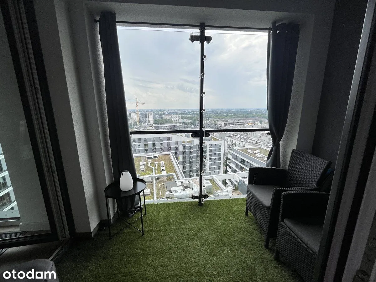 Apartament na 17 piętrze ! Widok, Metro, Park